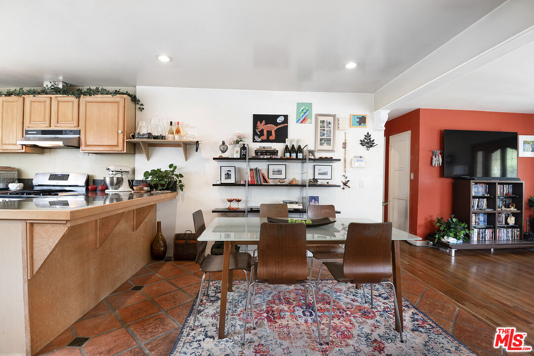 MLS #25590261 image #13