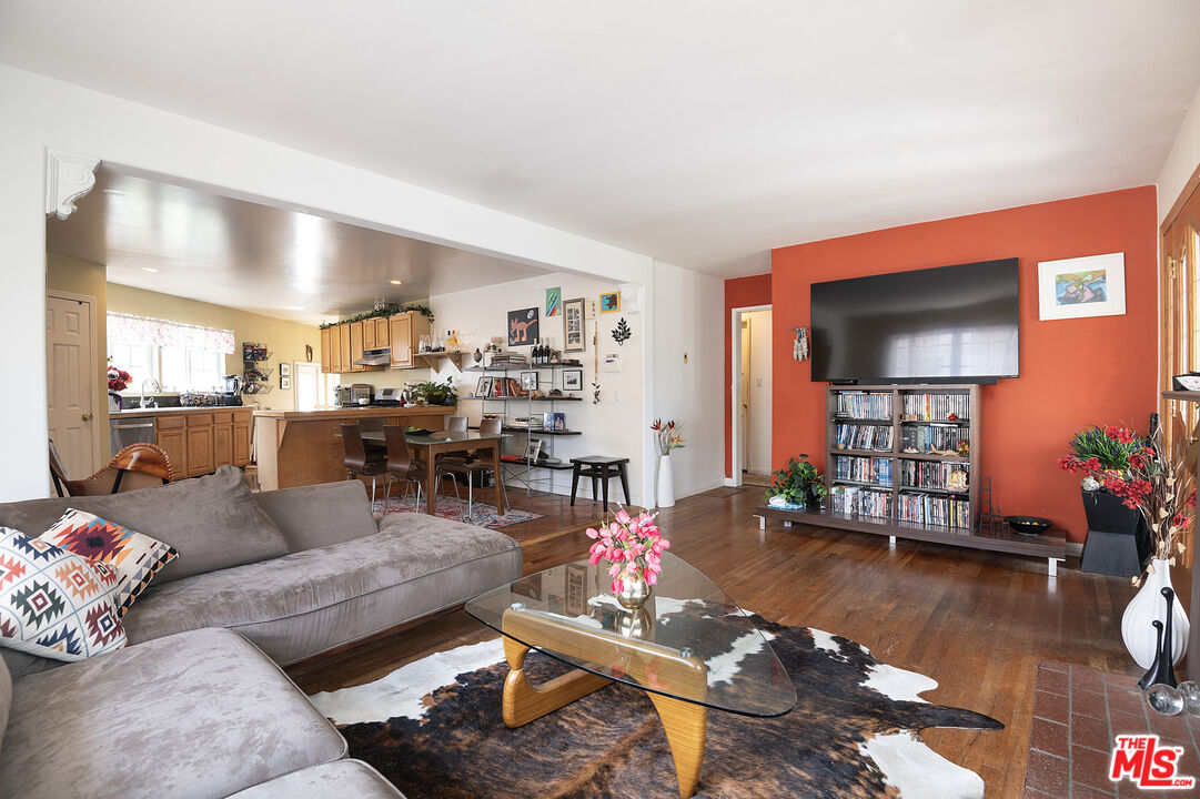 MLS #25590261 image #8