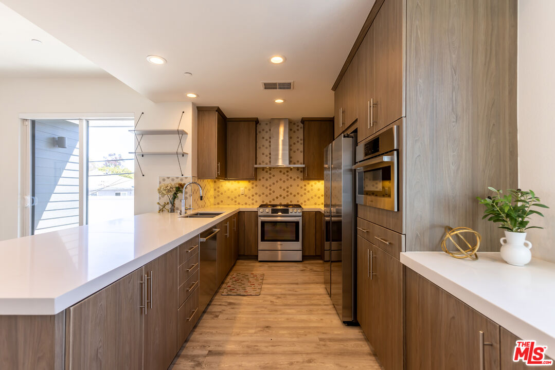 MLS #25590265 image #24