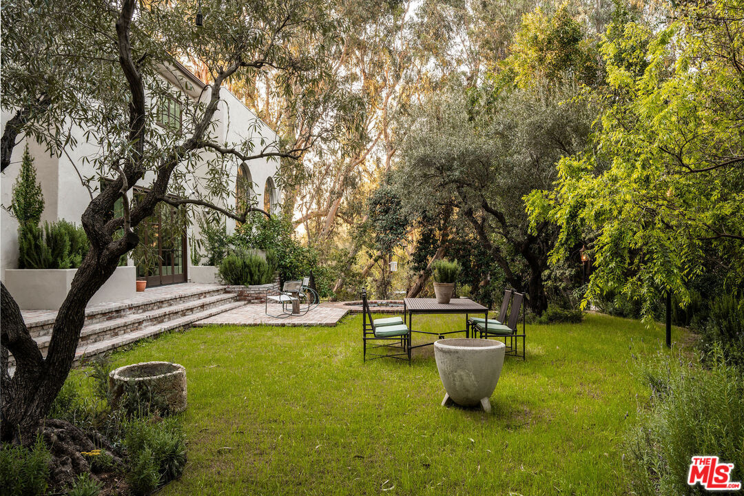 MLS #25590377 image #20