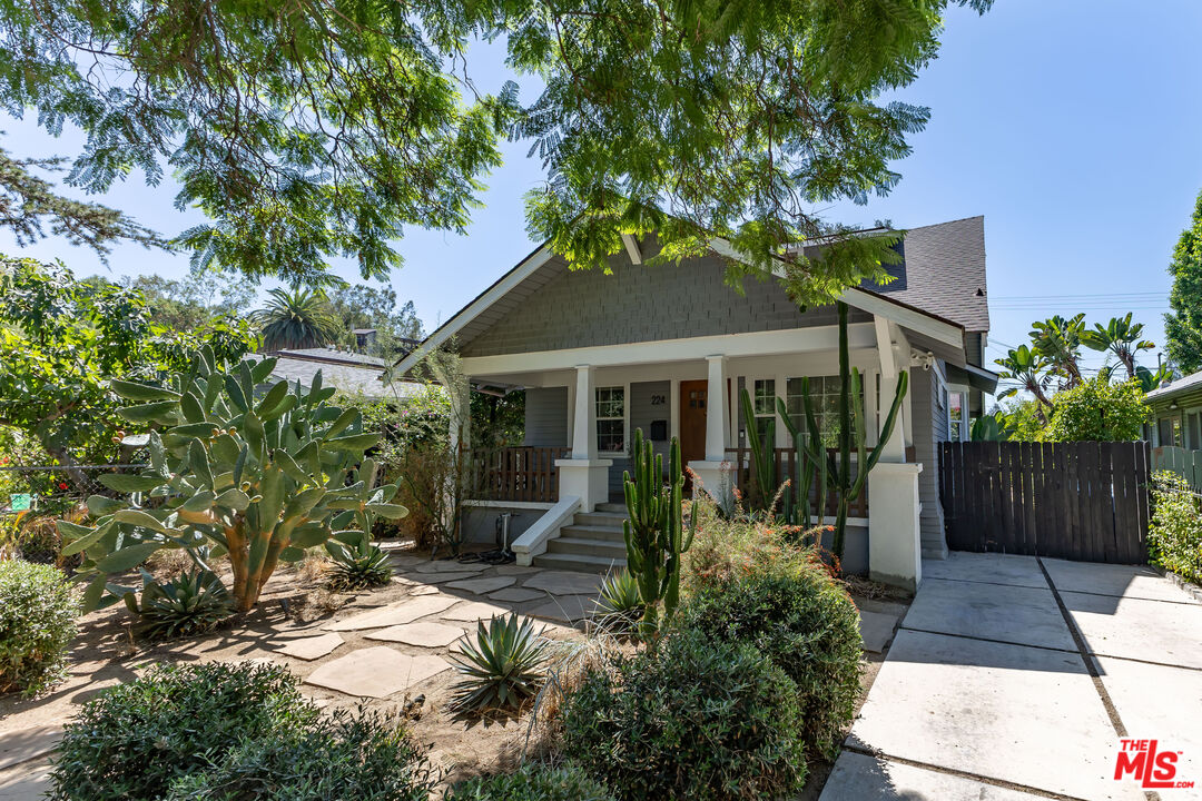 MLS #25590405 image #1