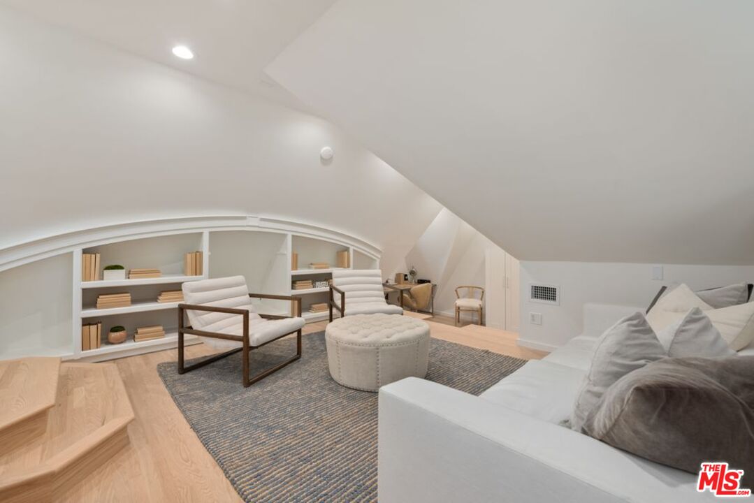 MLS #25590485 image #44