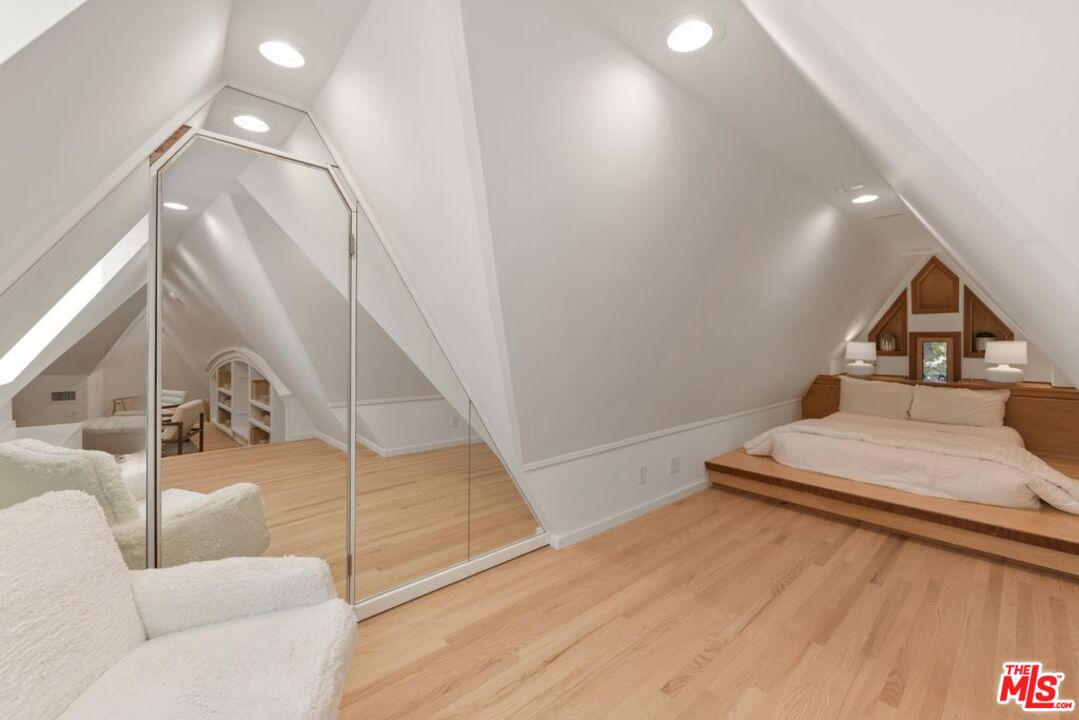 MLS #25590485 image #47