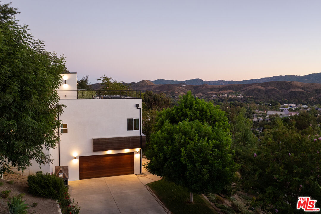 MLS #25590549 image #23