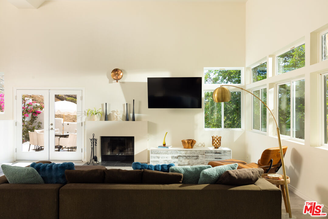 MLS #25590549 image #4