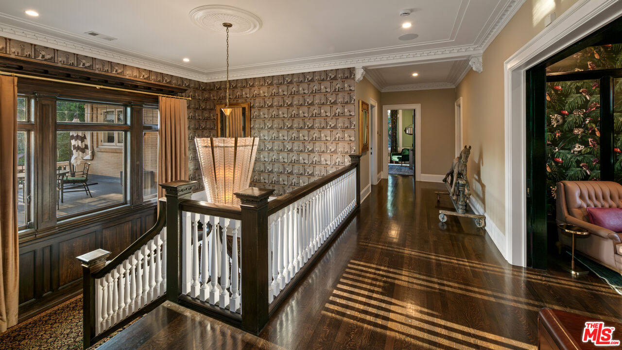 MLS #25590629 image #22