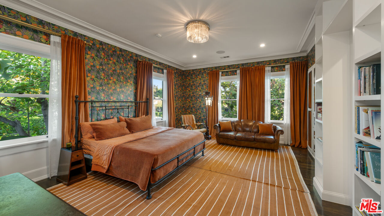 MLS #25590629 image #28