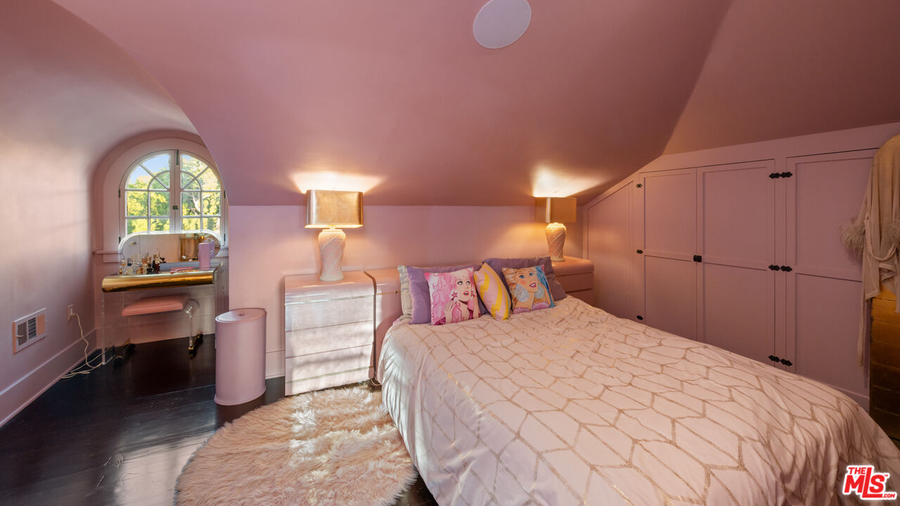 MLS #25590629 image #36