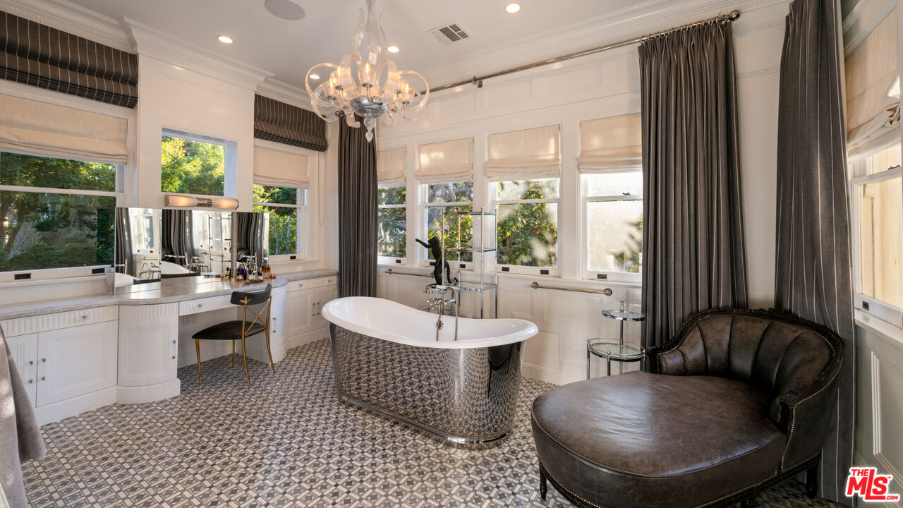 MLS #25590629 image #7