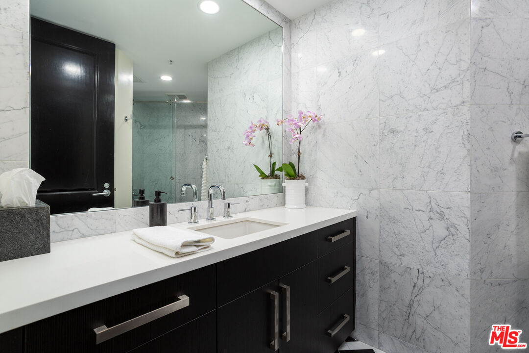 MLS #25590683 image #11