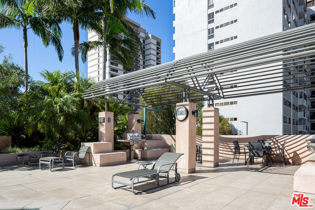 MLS #25590683 image #21