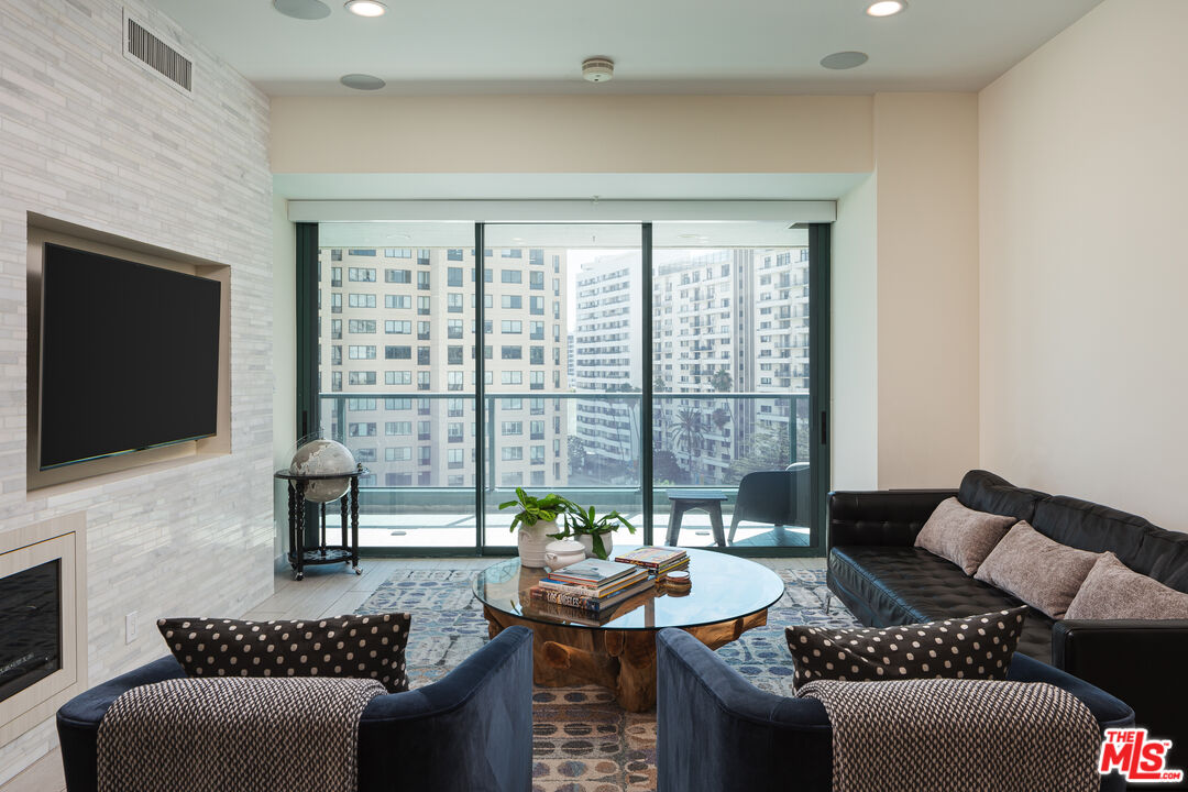 MLS #25590683 image #3