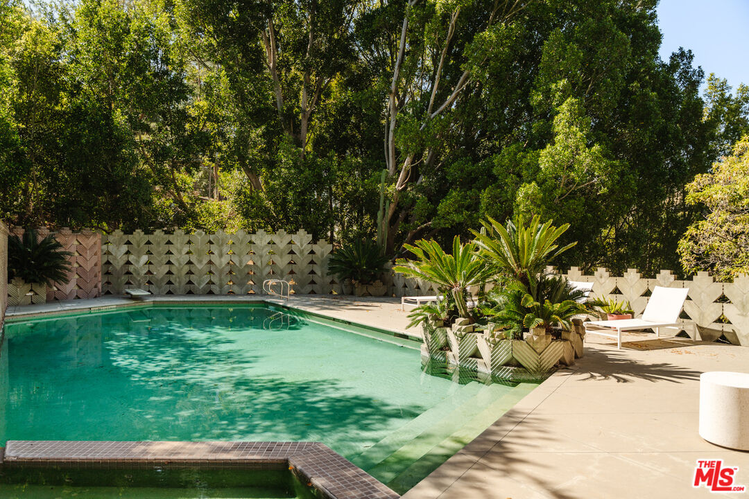 MLS #25590691 image #9