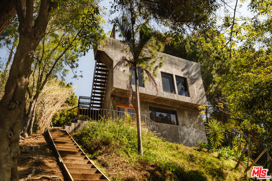 MLS #25590691 image #31