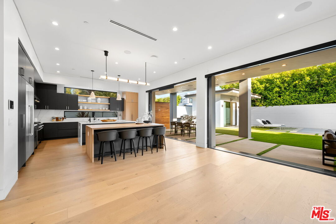 MLS #25590703 image #8