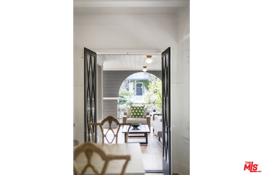 MLS #25590813 image #22