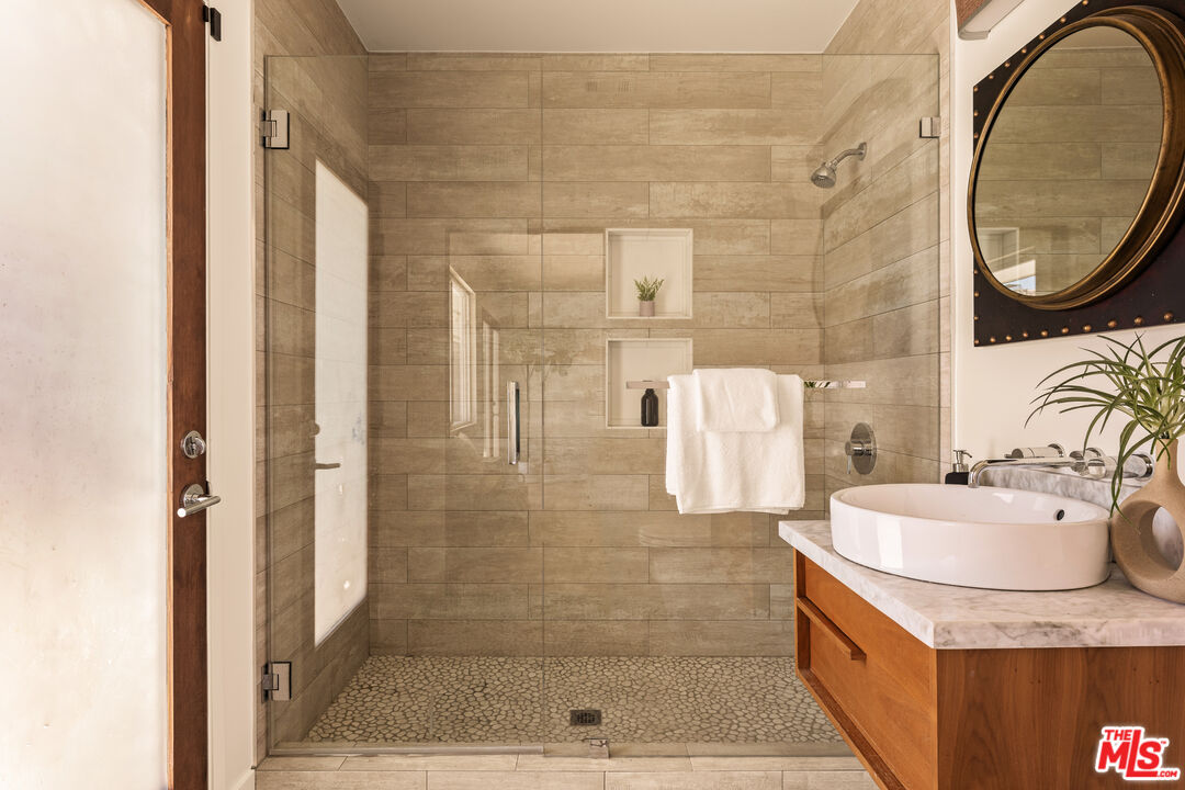 MLS #25590849 image #25