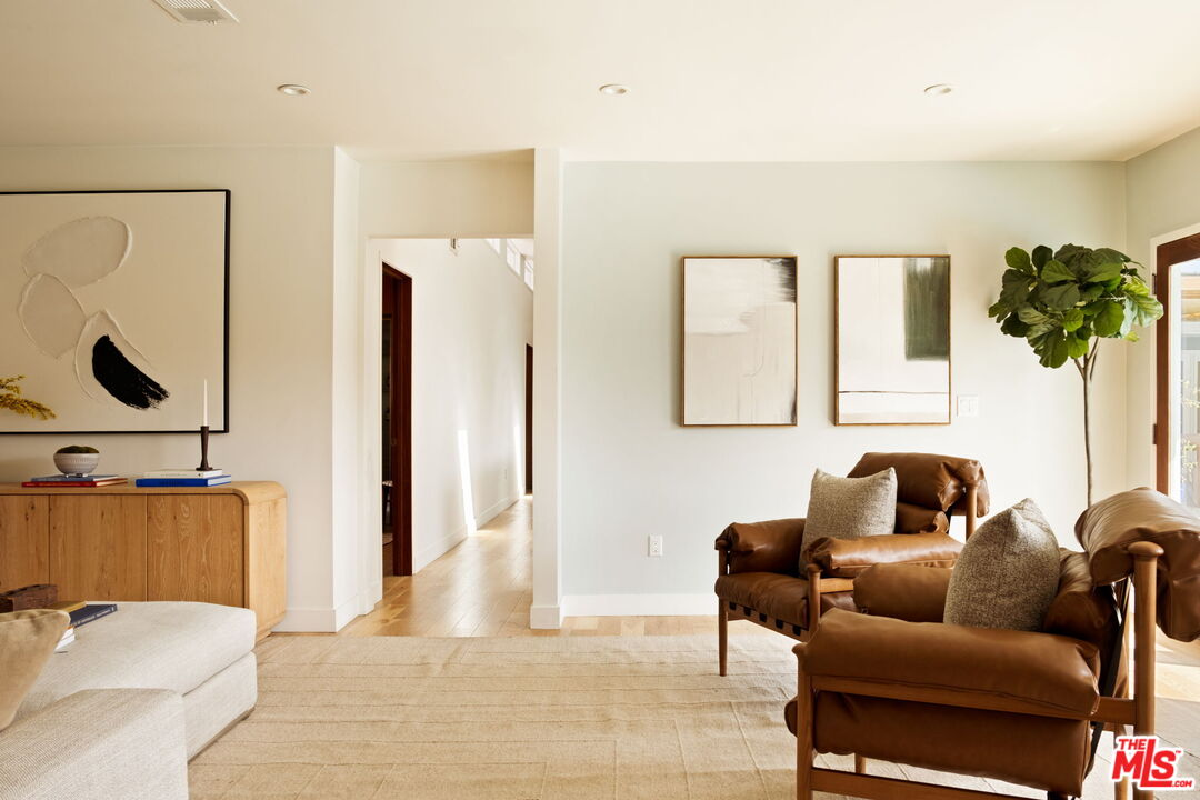 MLS #25590849 image #26