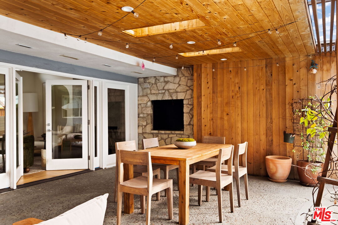 MLS #25590849 image #30