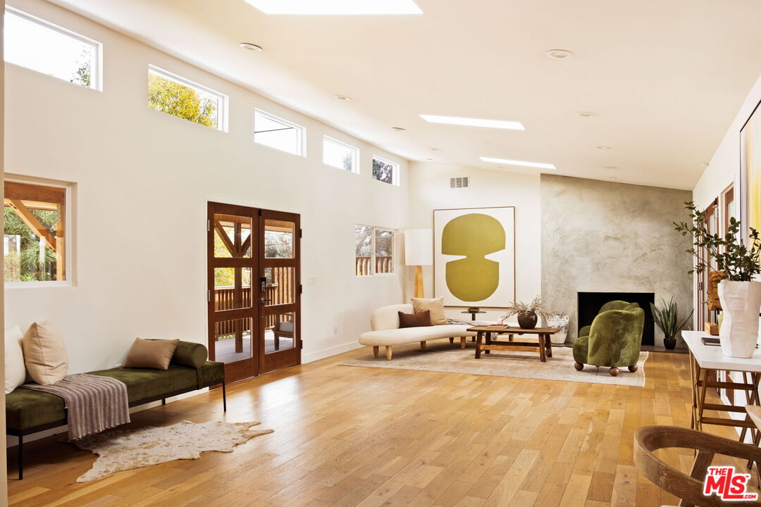 MLS #25590849 image #4