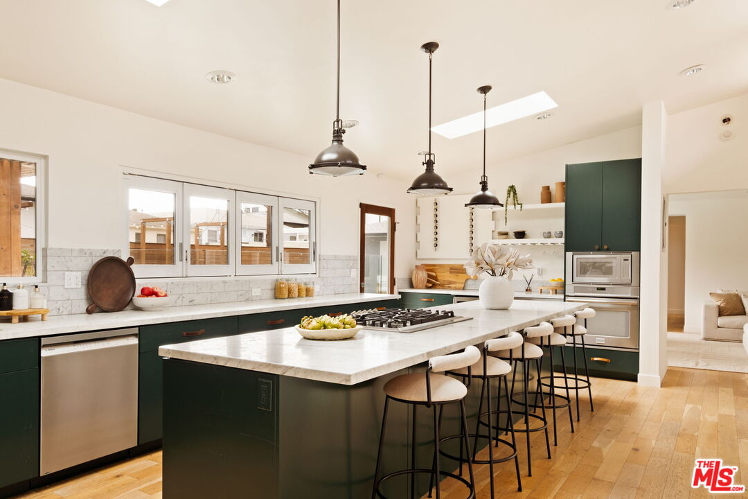 MLS #25590849 image #8