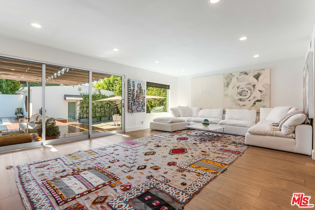 MLS #25590997 image #10