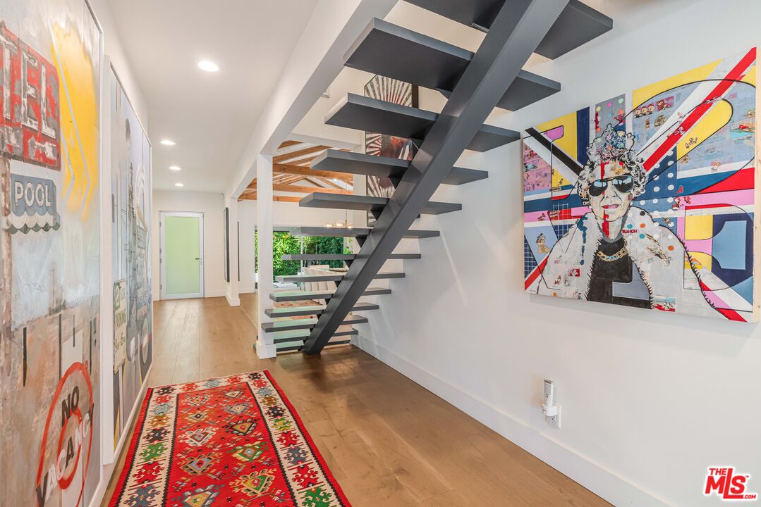 MLS #25590997 image #14