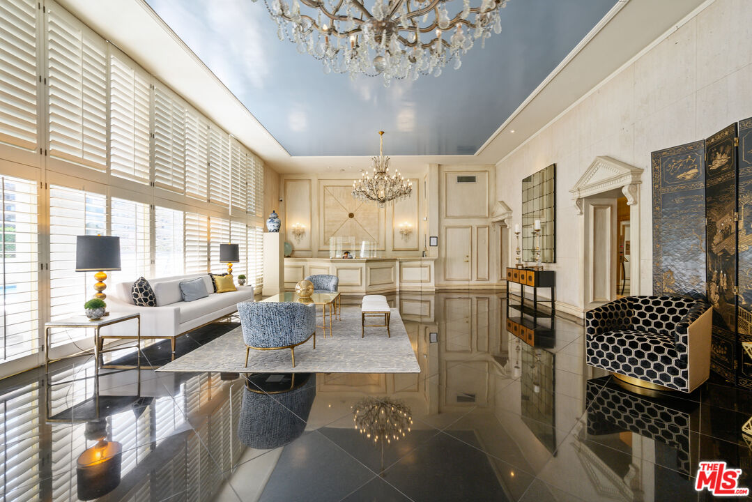 MLS #25590999 image #2