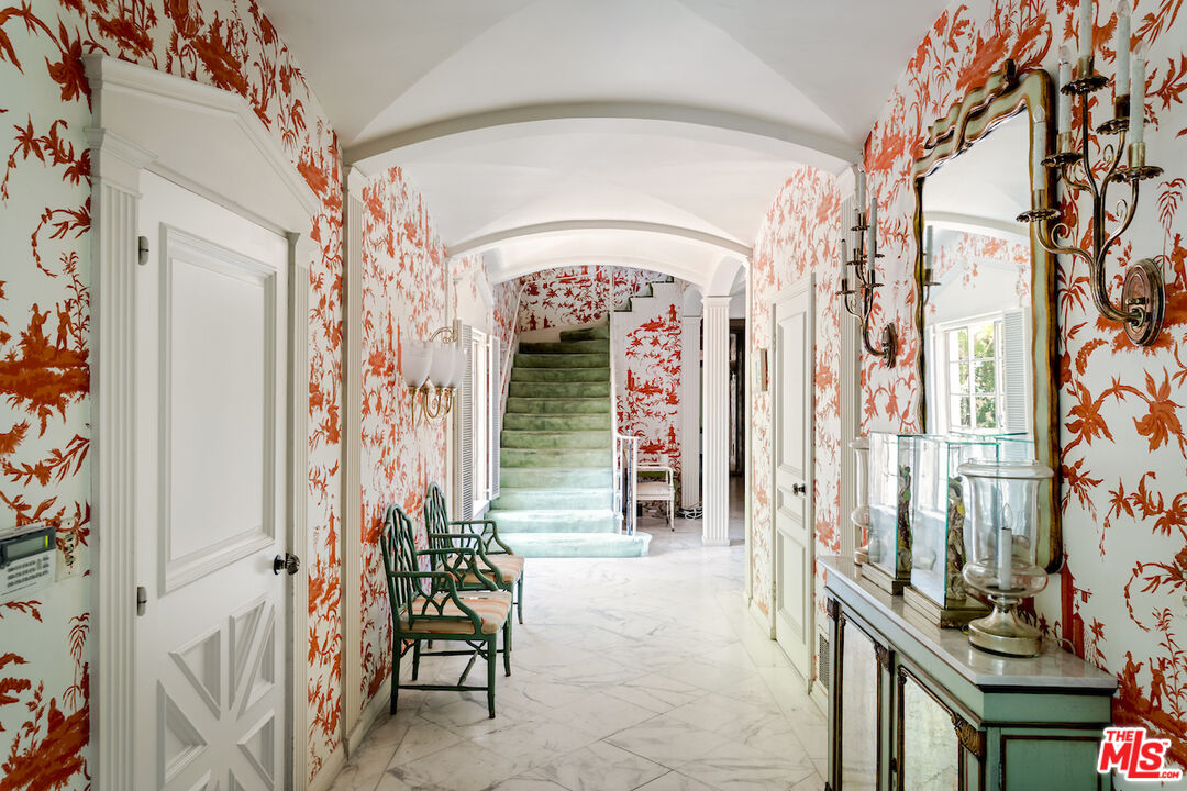 MLS #25591007 image #14