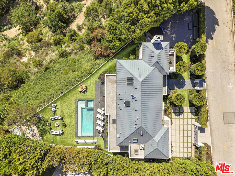 MLS #25591037 image #29