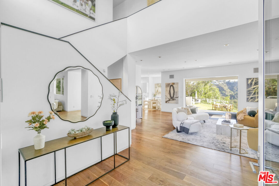 MLS #25591037 image #5