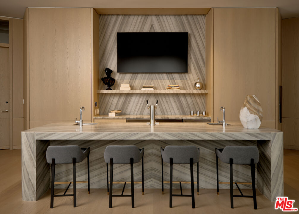 MLS #25591123 image #15