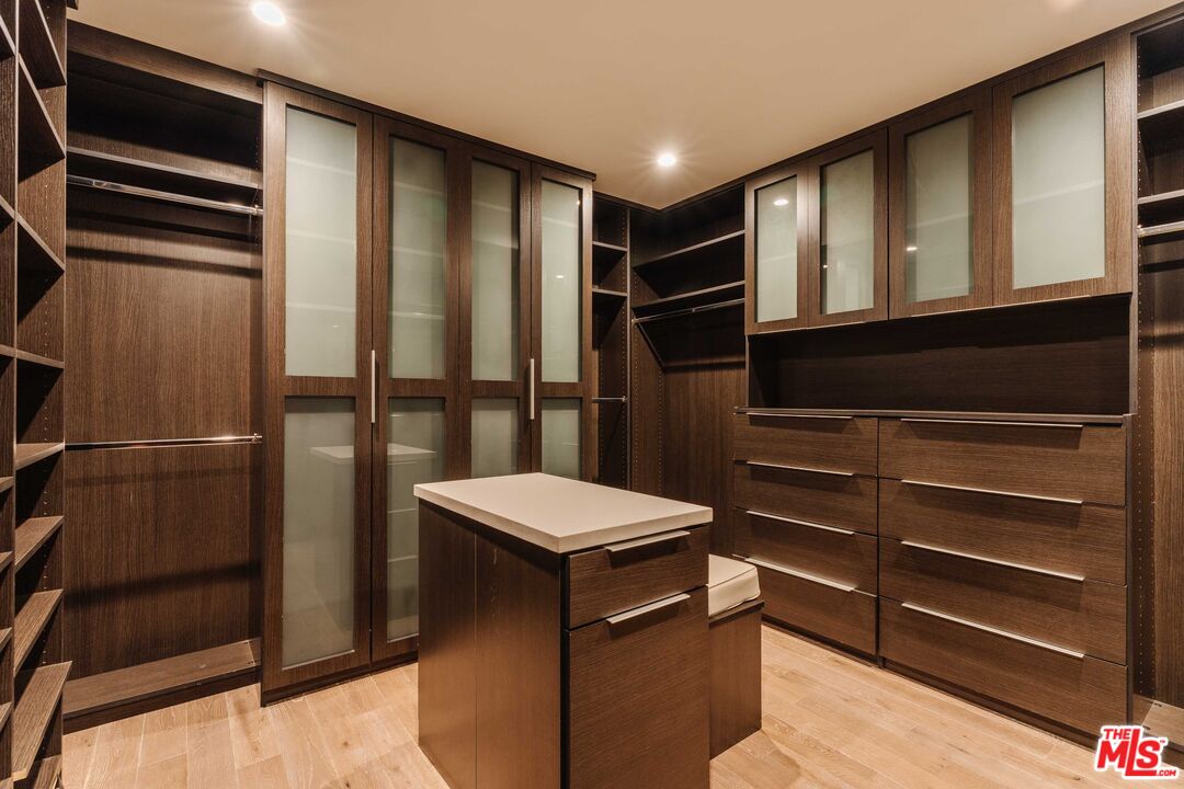 MLS #25591219 image #27