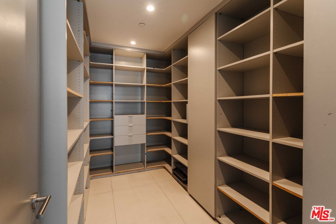 MLS #25591219 image #28