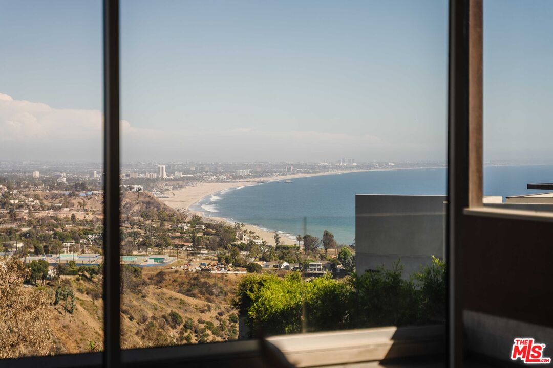 MLS #25591219 image #30