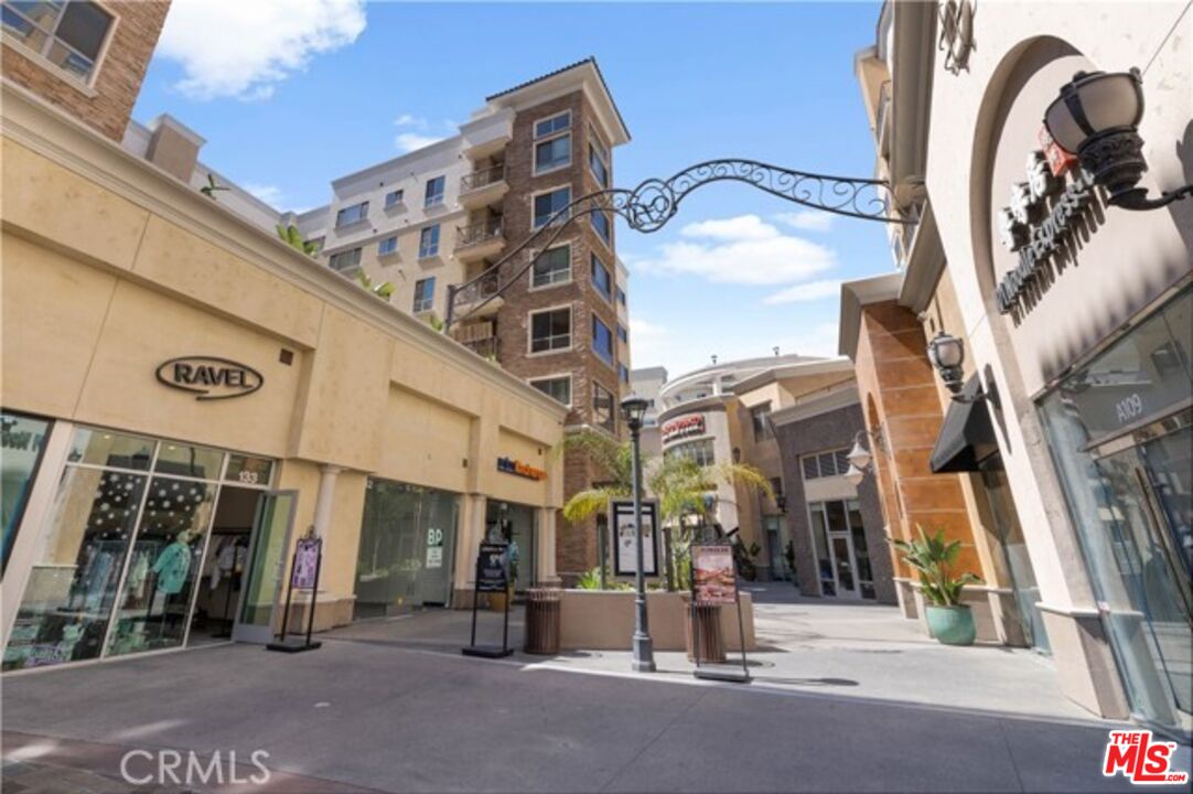 MLS #25591243 image #24