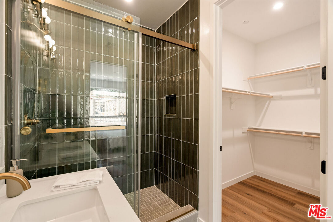 MLS #25591255 image #9