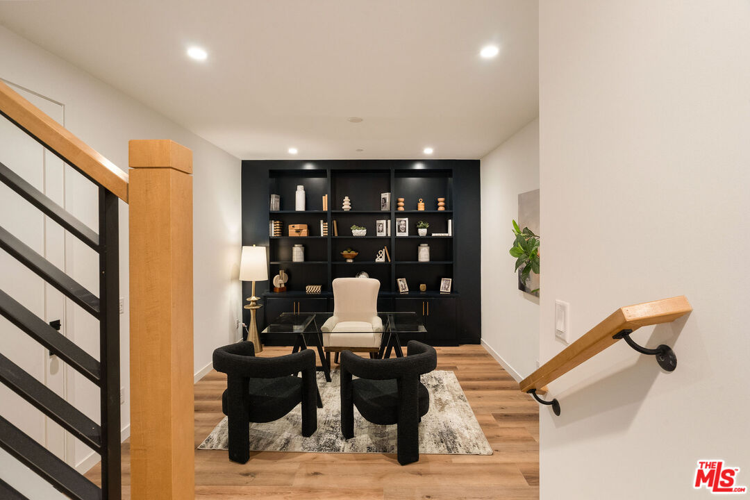 MLS #25591255 image #15