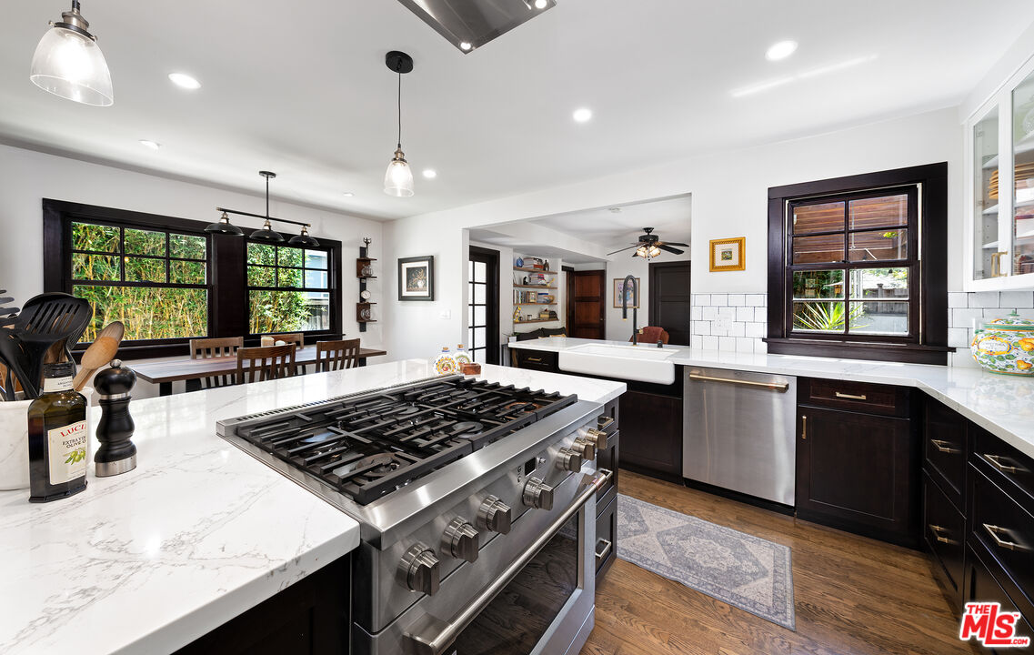 MLS #25591265 image #16