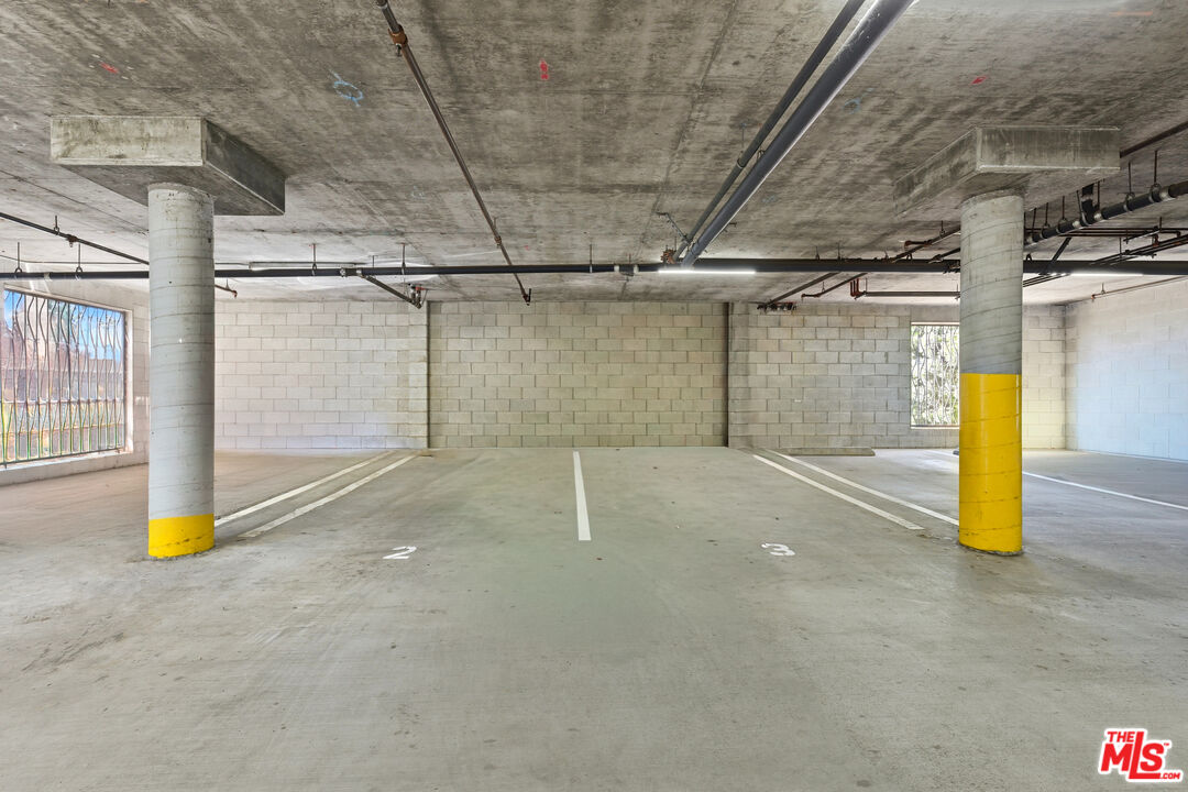 MLS #25591423 image #19