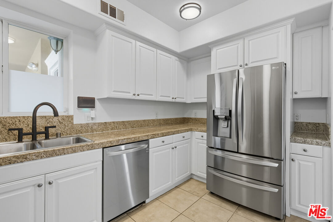 MLS #25591423 image #3