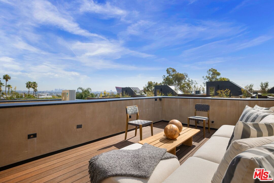 MLS #25591495 image #18