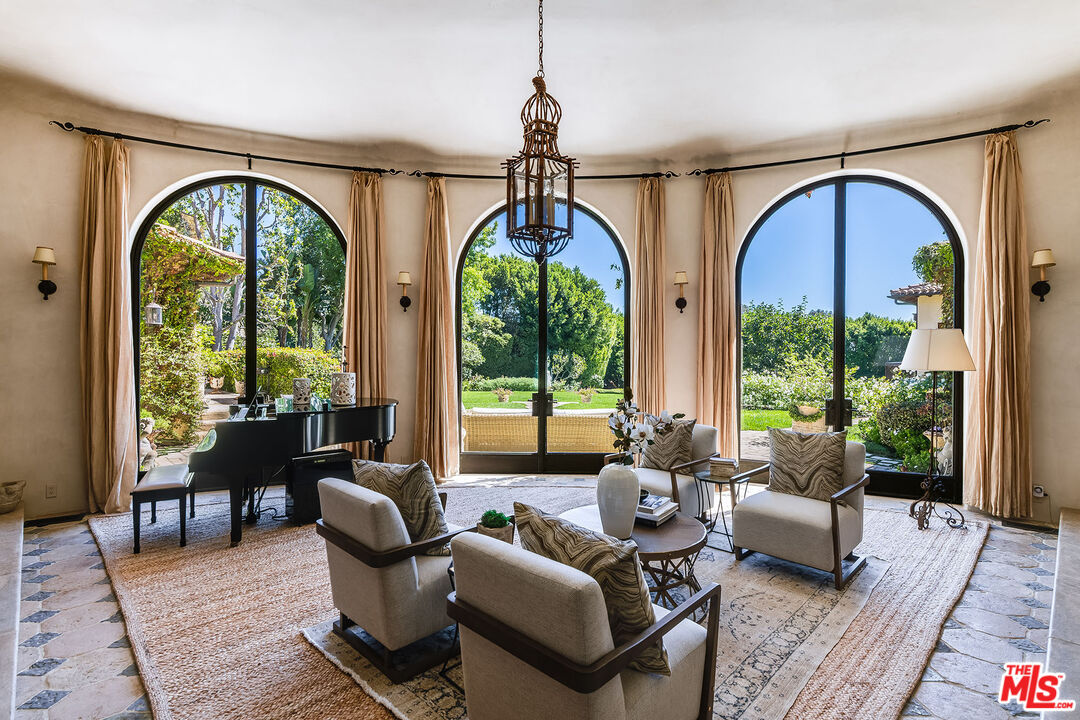 MLS #25591529 image #5