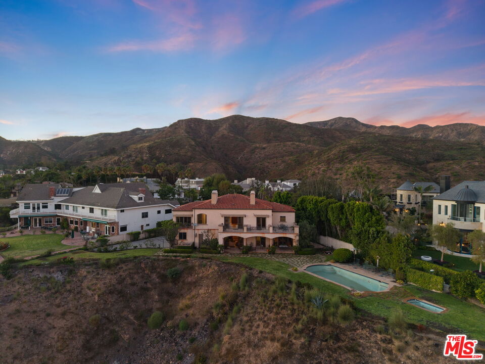 MLS #25591543 image #12