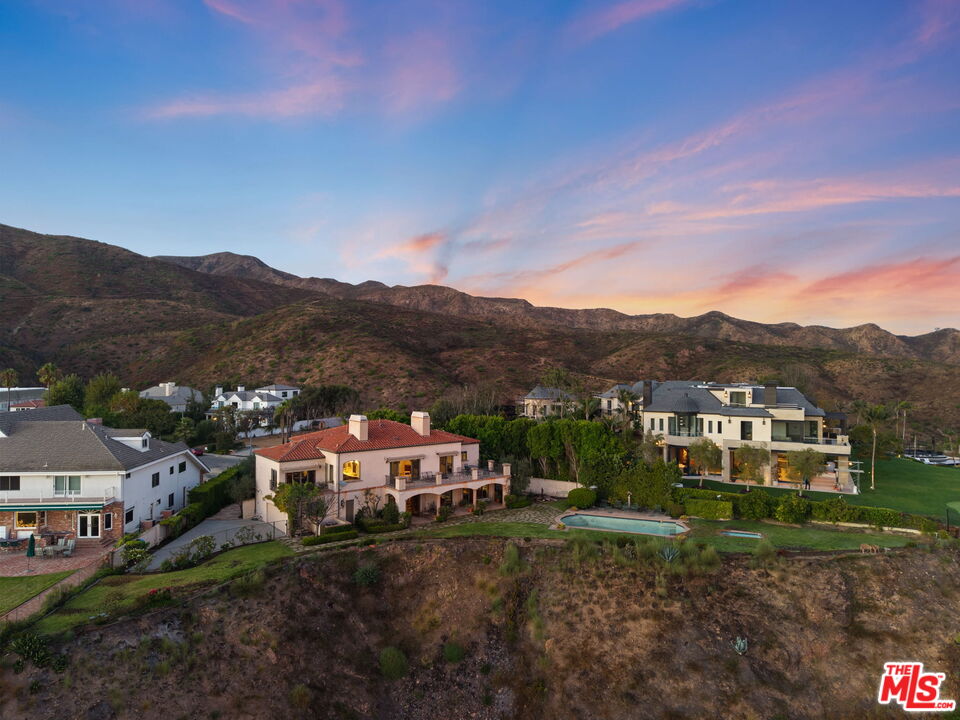 MLS #25591543 image #16