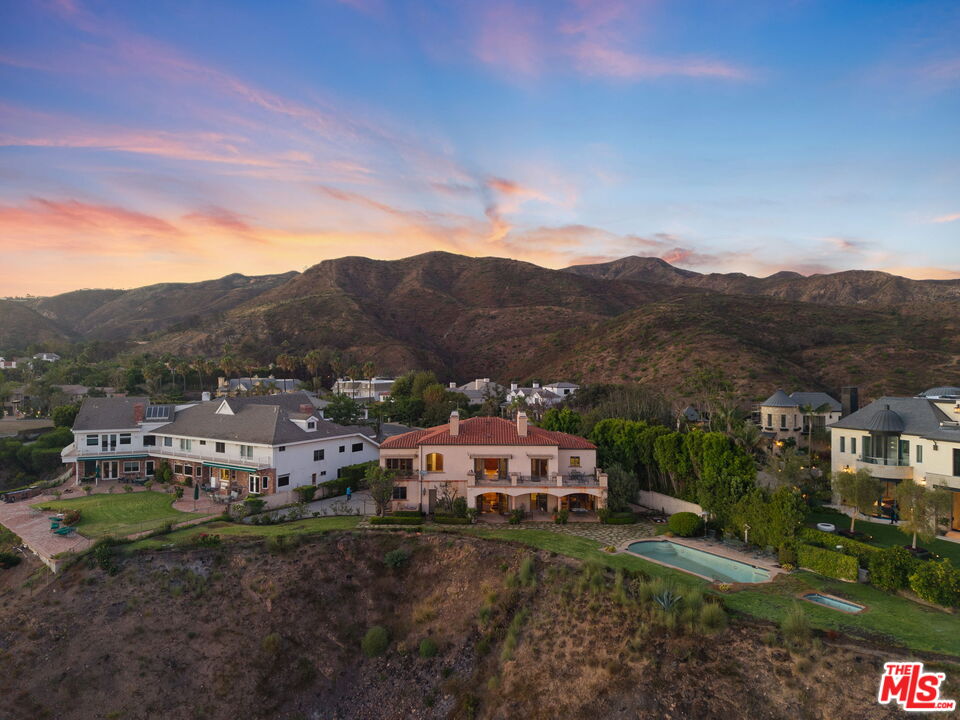 MLS #25591543 image #17