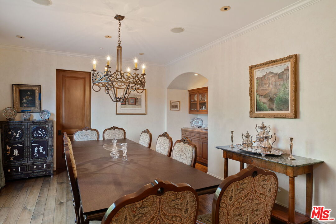 MLS #25591543 image #25