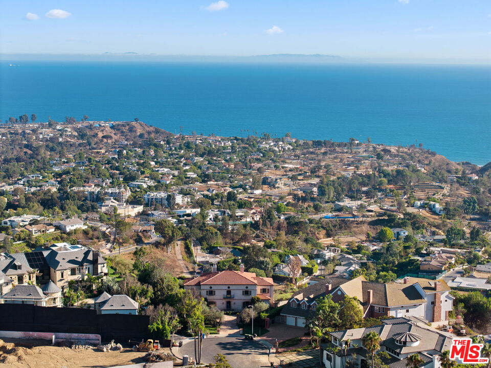 MLS #25591543 image #2