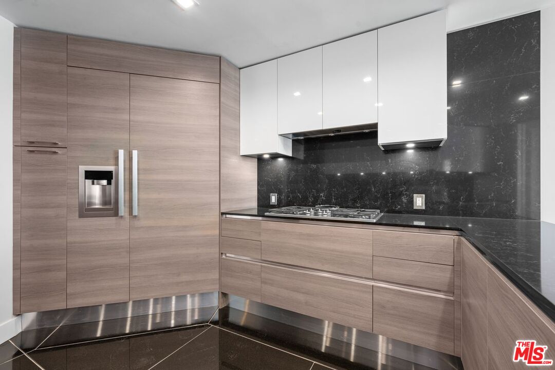 MLS #25591589 image #19