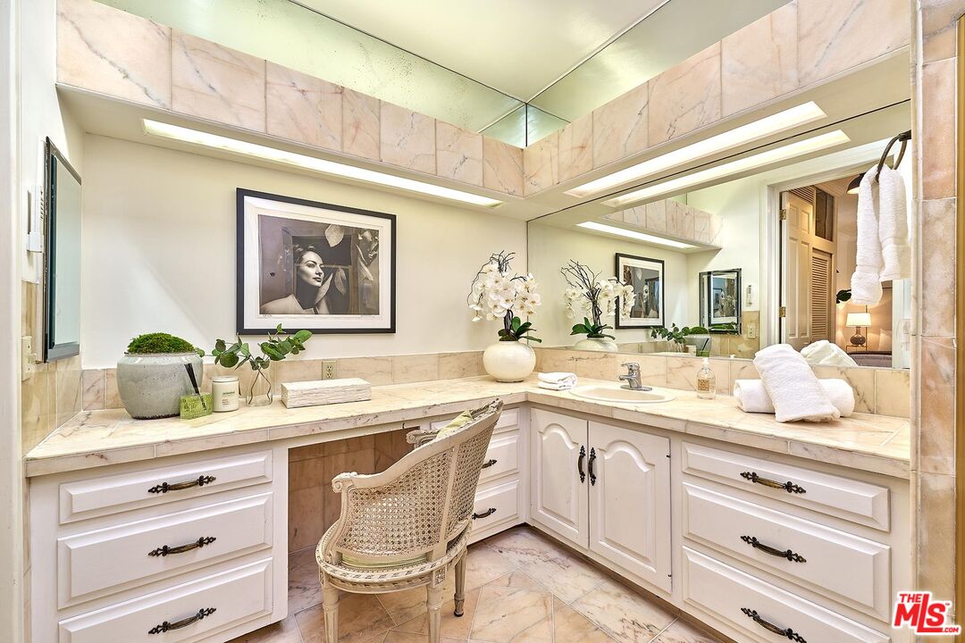 MLS #25591593 image #14